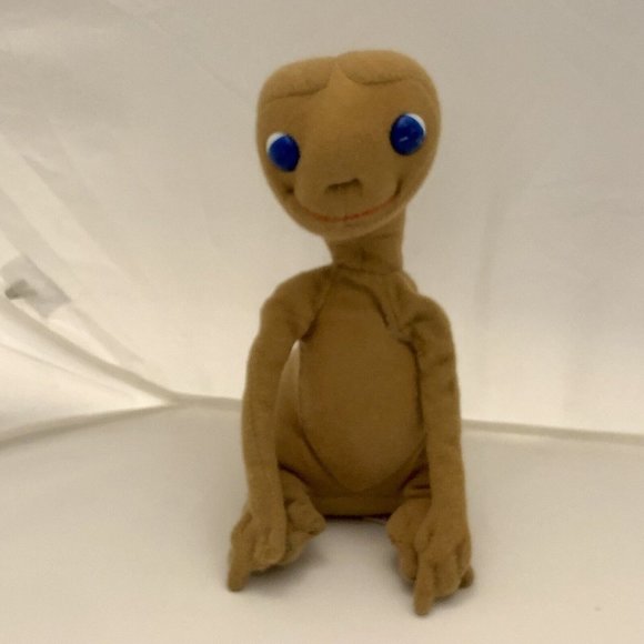 Vintage 1982 Showtime Kamar ET Extra Terrestrial Movie 8” Plush Been Repaired - Picture 1 of 16